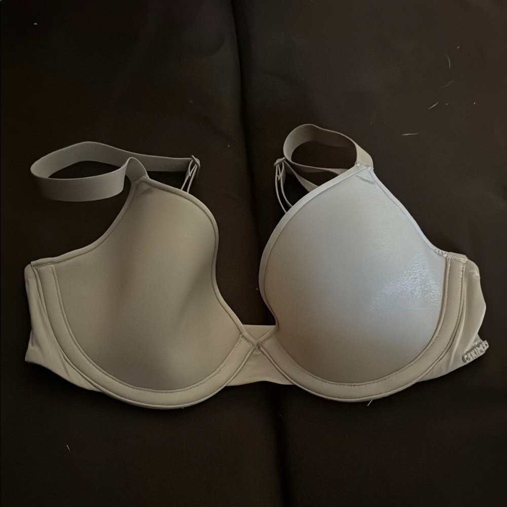 Skims Demi Bra 30C